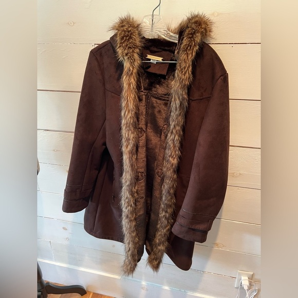 johnston and murphy Jackets & Blazers - Johnson & Murphy Faux Fur Faux Suede Trimmed Women's Coat, size XL, see pics